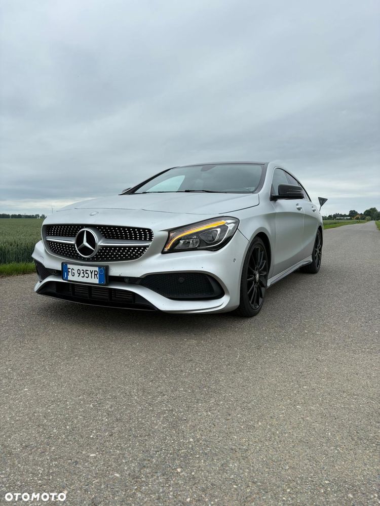 Mercedes-Benz CLA 200 (CDI) d 4Matic 7G-DCT AMG Line - 2
