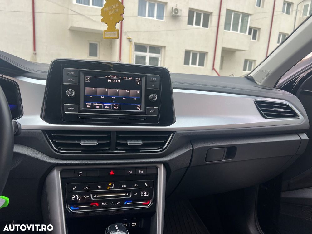 Volkswagen T-Roc 1.5 TSI DSG Life - 14