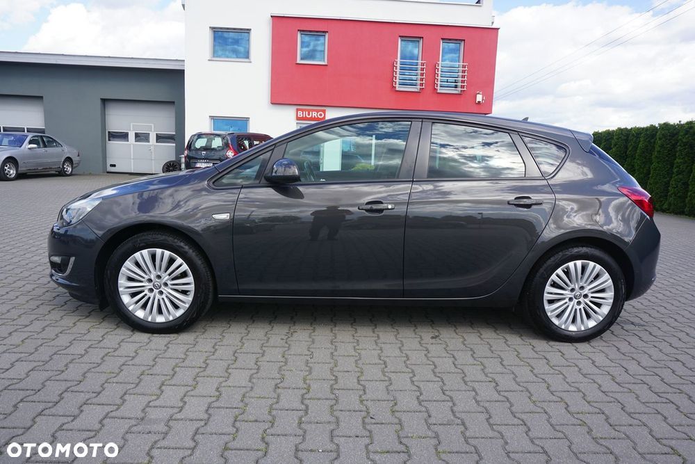 Opel Astra 1.4 Turbo - 31