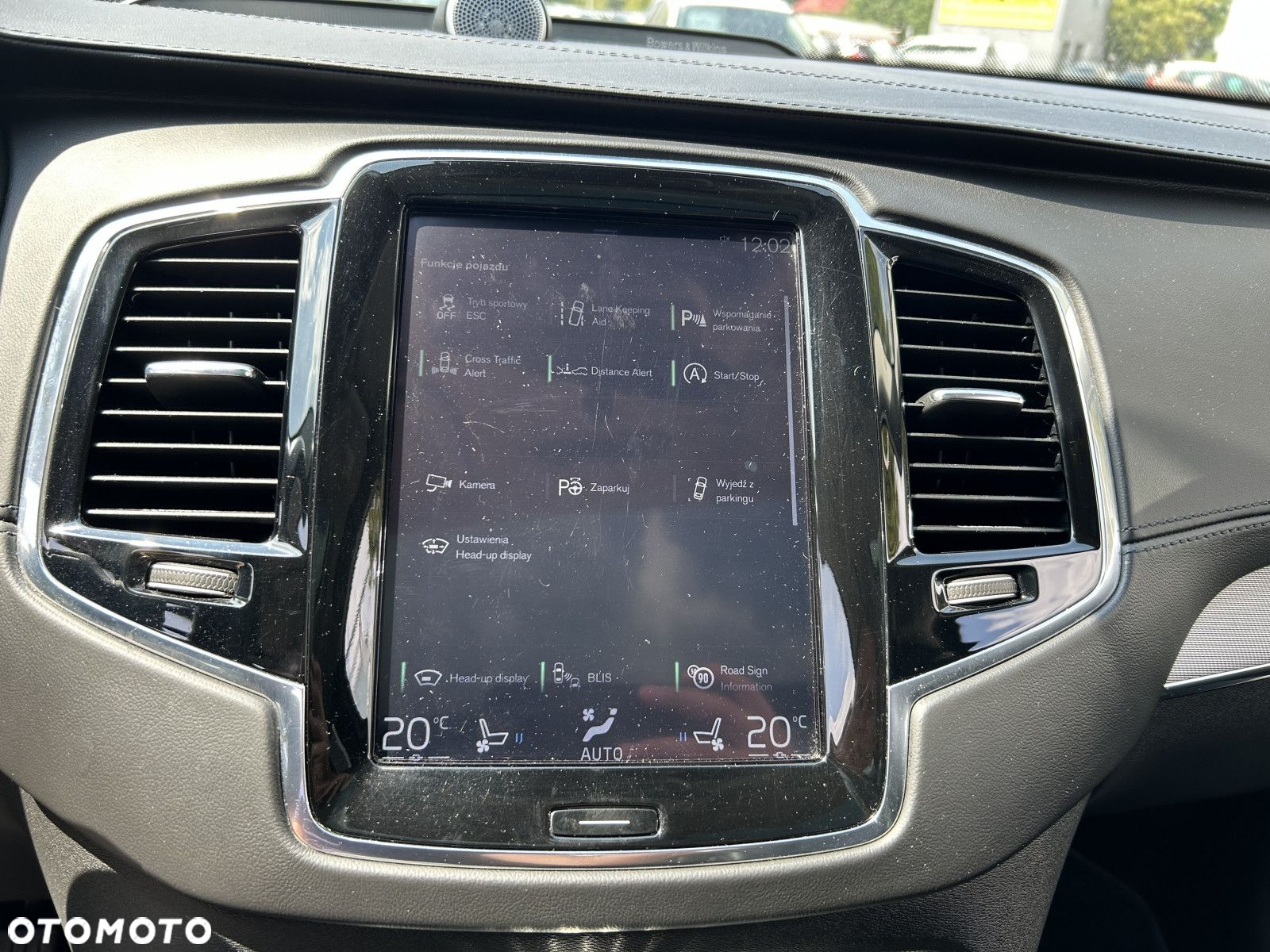 Volvo XC 90 - 15