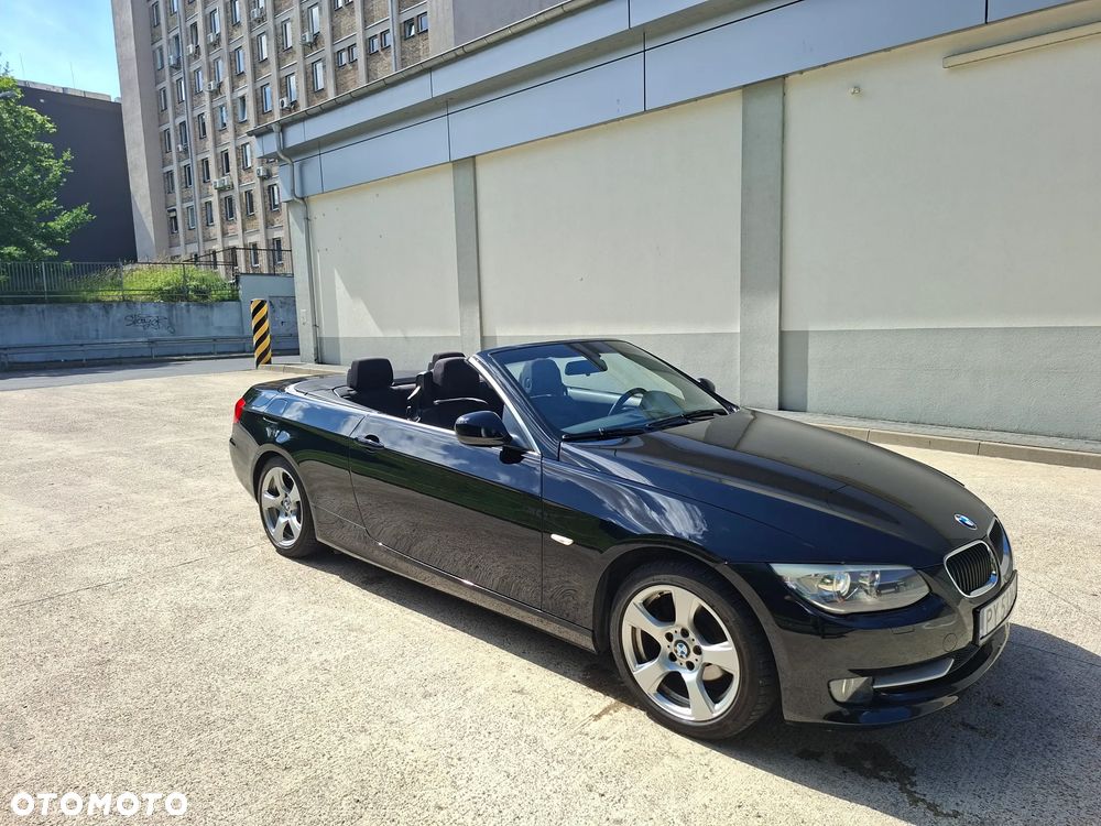 BMW Seria 3 320i - 15