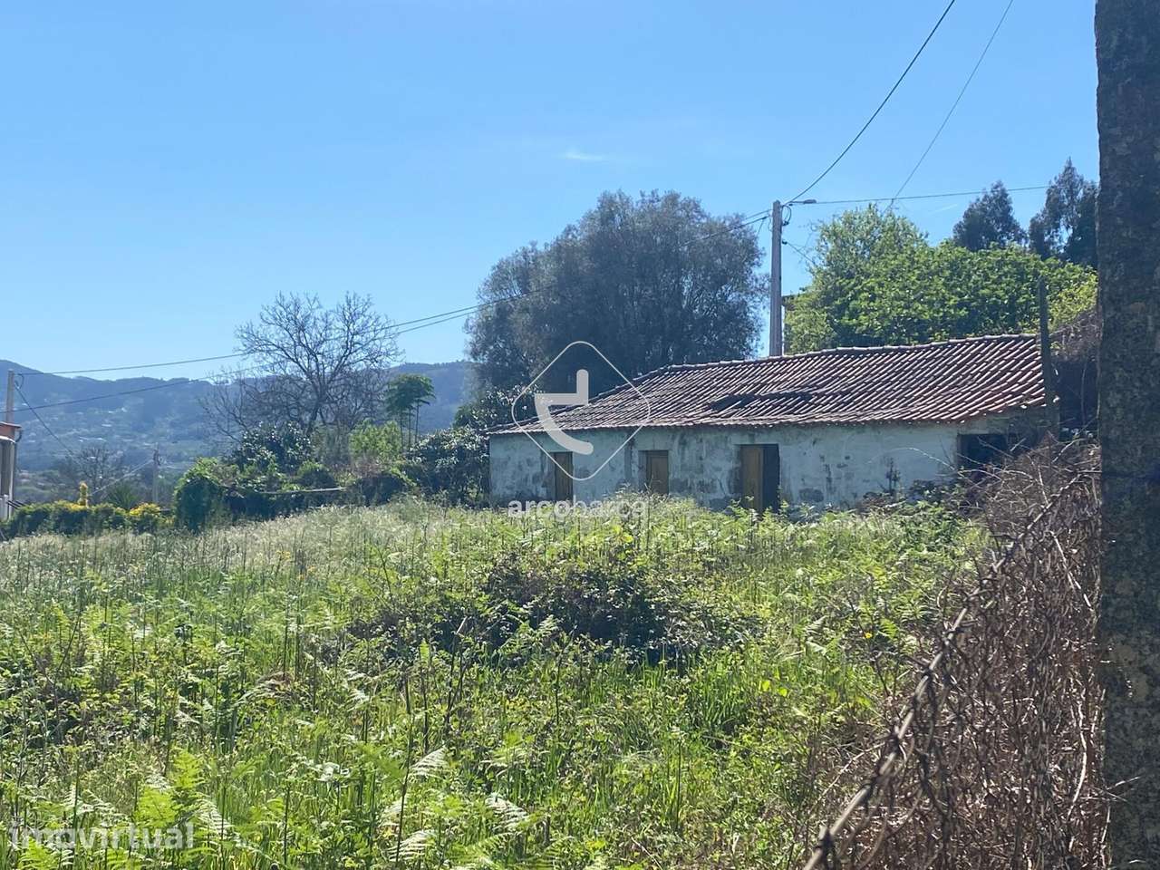Casa em pedra para restaurar. Jolda, Arcos de Valdevez - Grande imagem: 3/8