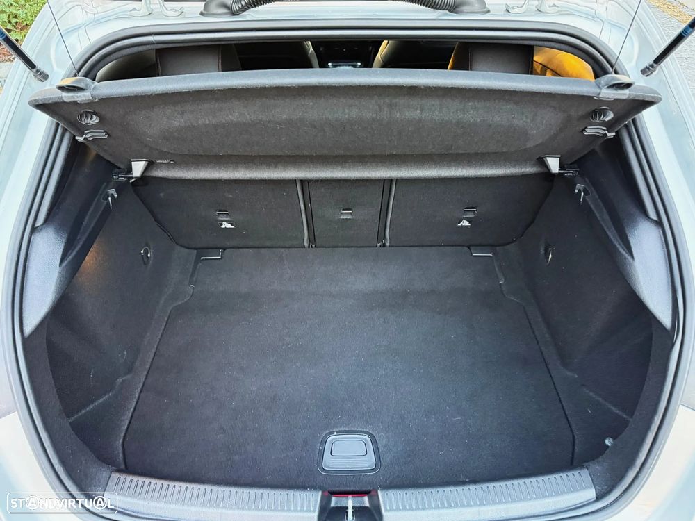 Mercedes-Benz A 180 d 7G-DCT AMG Line - 25