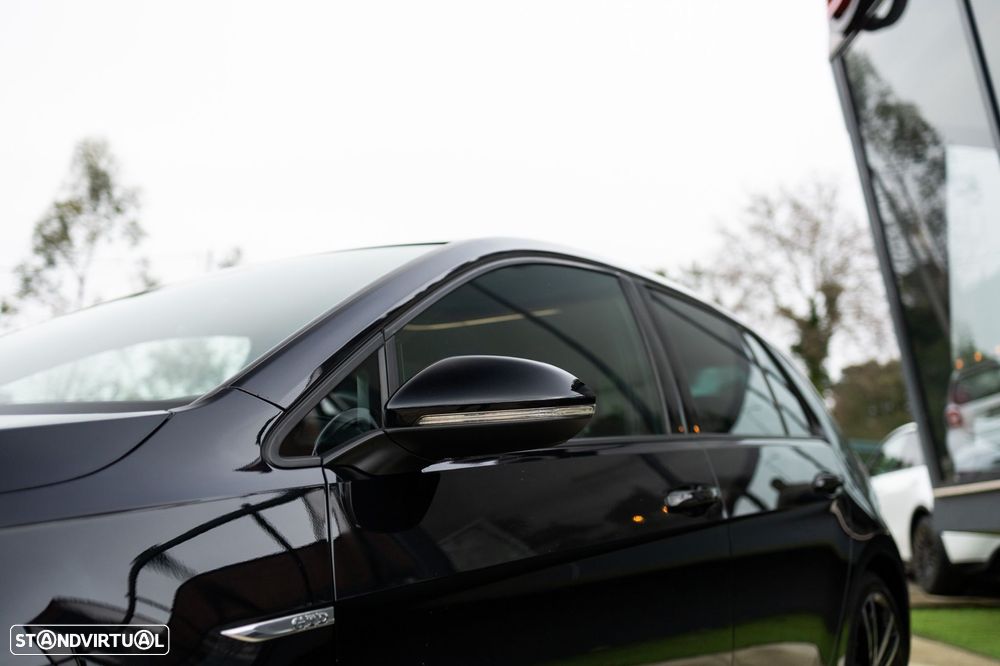 VW Golf 2.0 TDI GTD DSG - 12