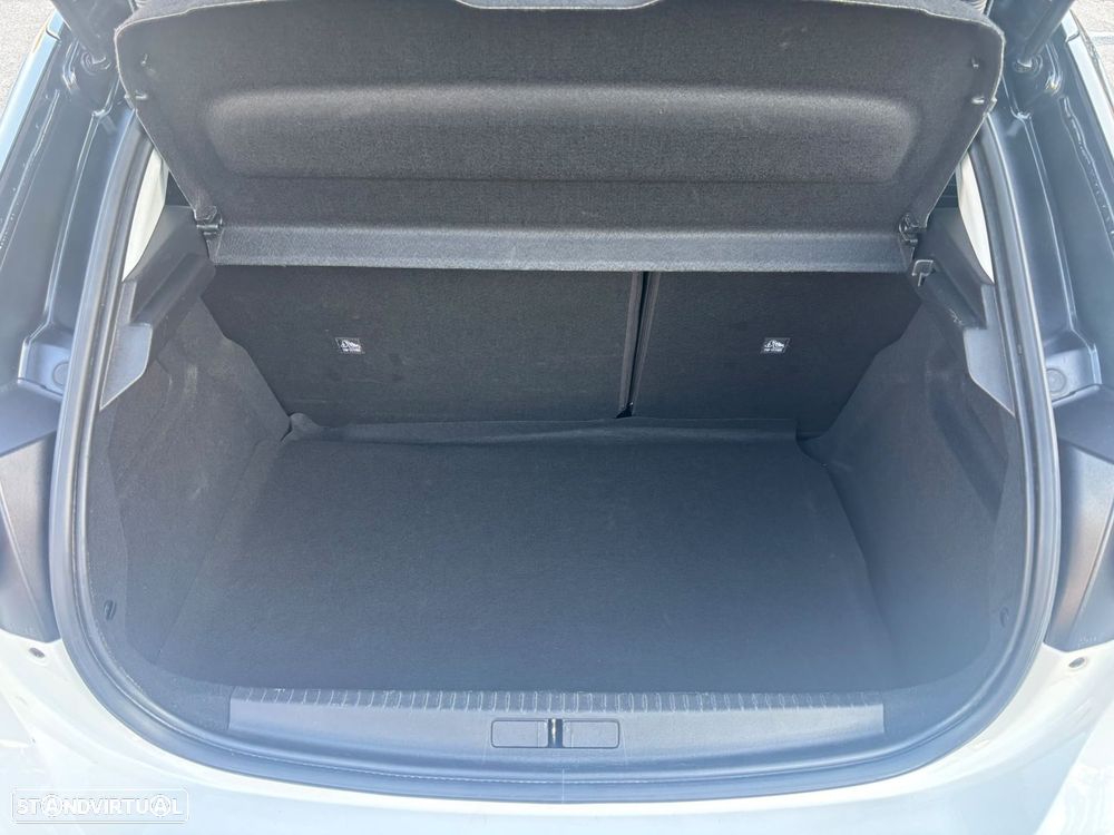 Opel Corsa 1.5 D Elegance - 12