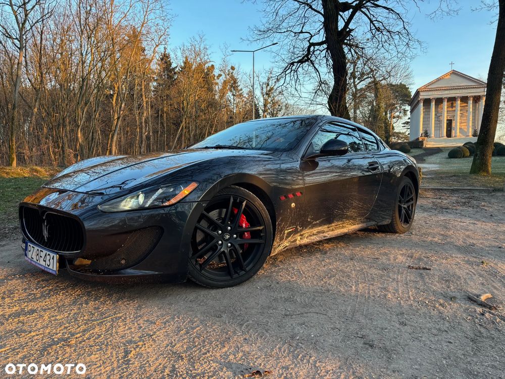 Maserati GranTurismo Sport - 12