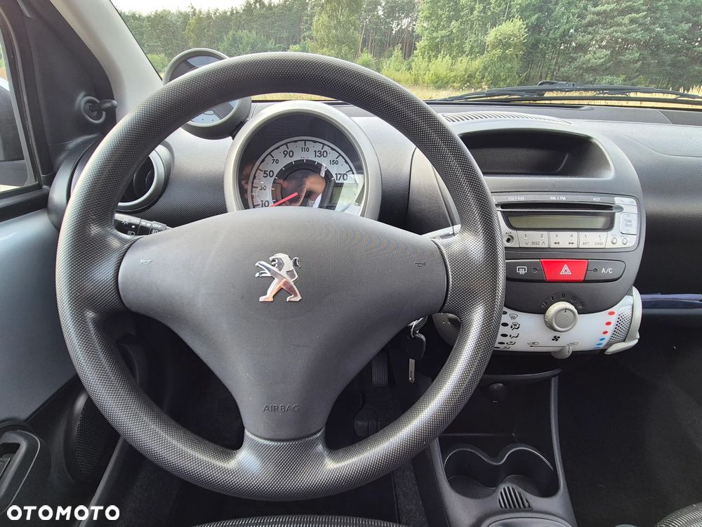 Peugeot 107 - 14