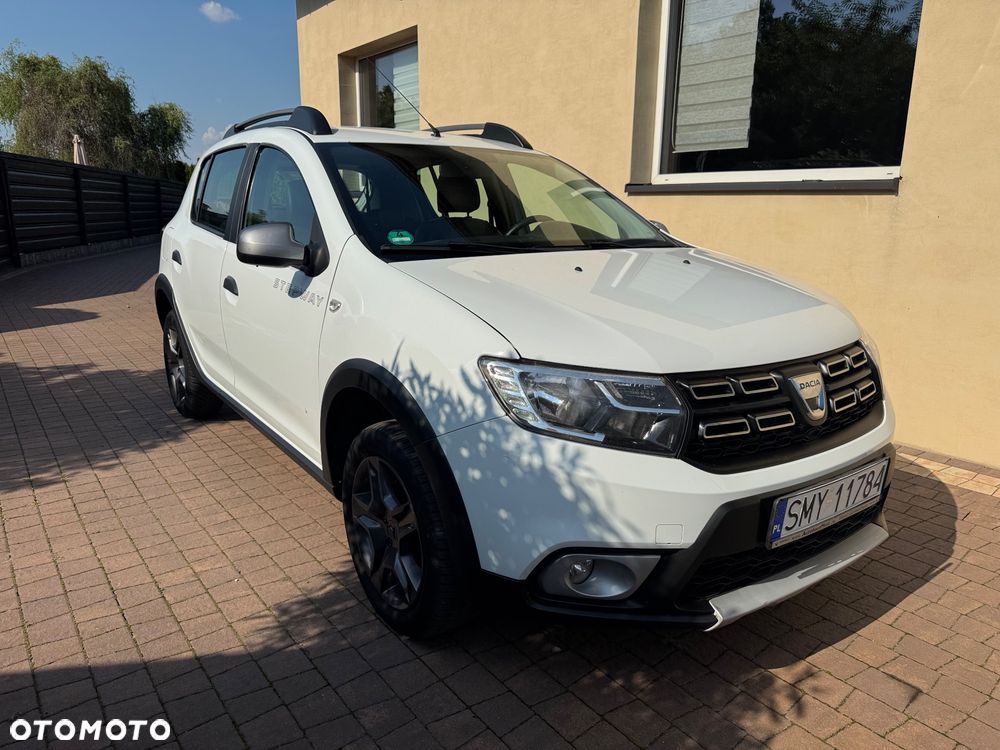 Dacia Sandero TCe 90 Celebration - 3