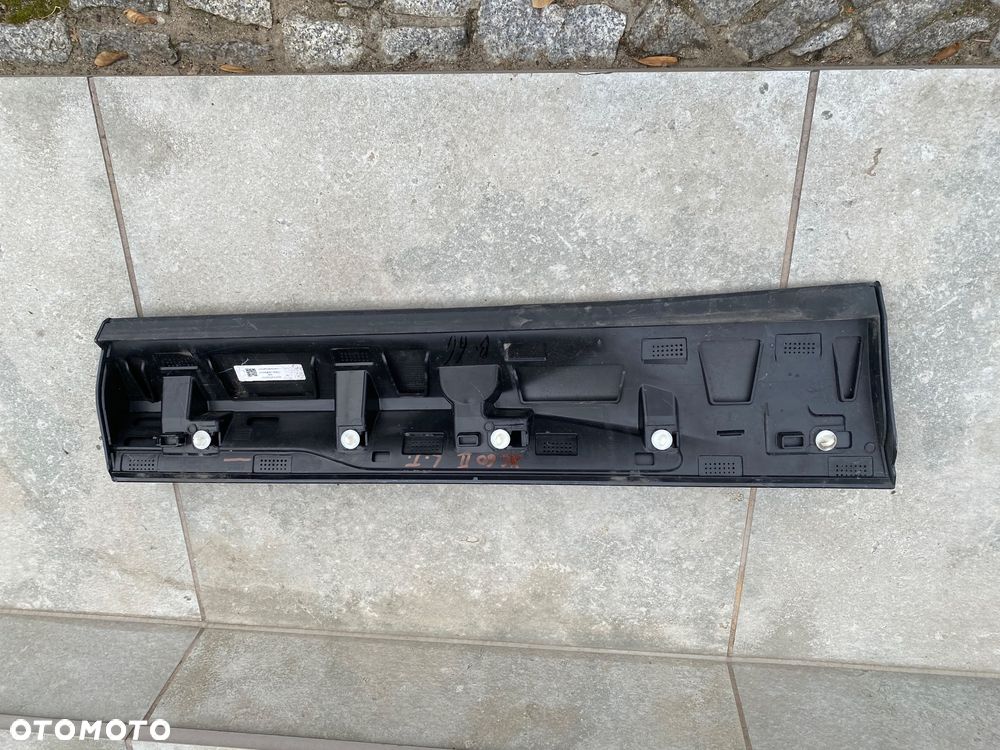 Listwa nakładka drzwi  lewy tył Volvo XC 60 II  32208742 - 2