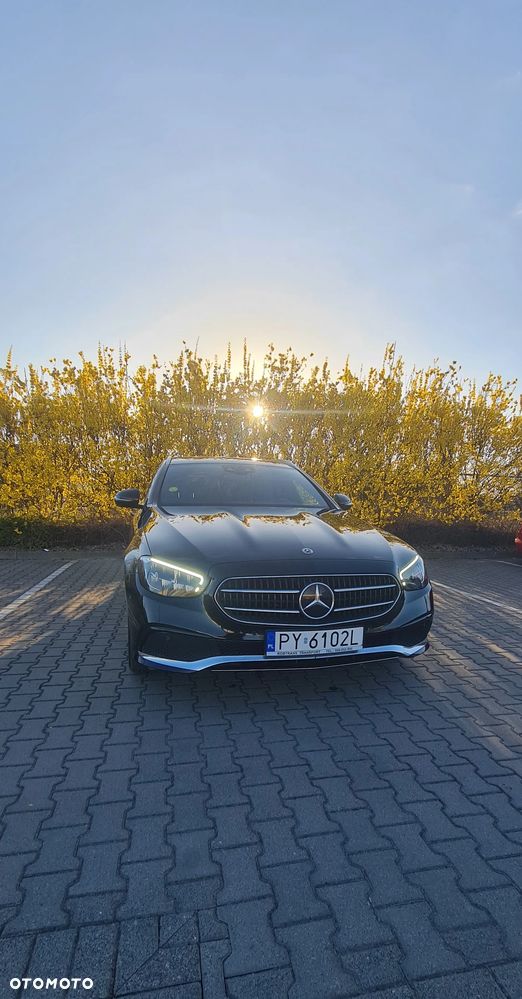 Mercedes-Benz Klasa E - 23
