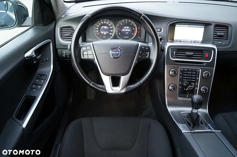 Volvo V60 - 18