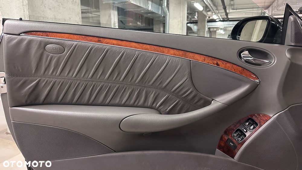 Mercedes-Benz CLK 280 7G-TRONIC Avantgarde - 38