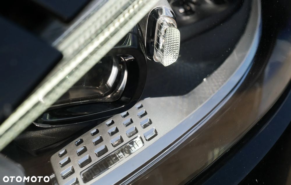 Mercedes-Benz Klasa C 220 d 9G-TRONIC - 11