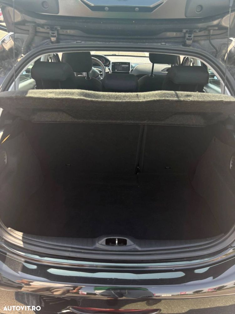 Peugeot 208 1.2 VTi Active - 20