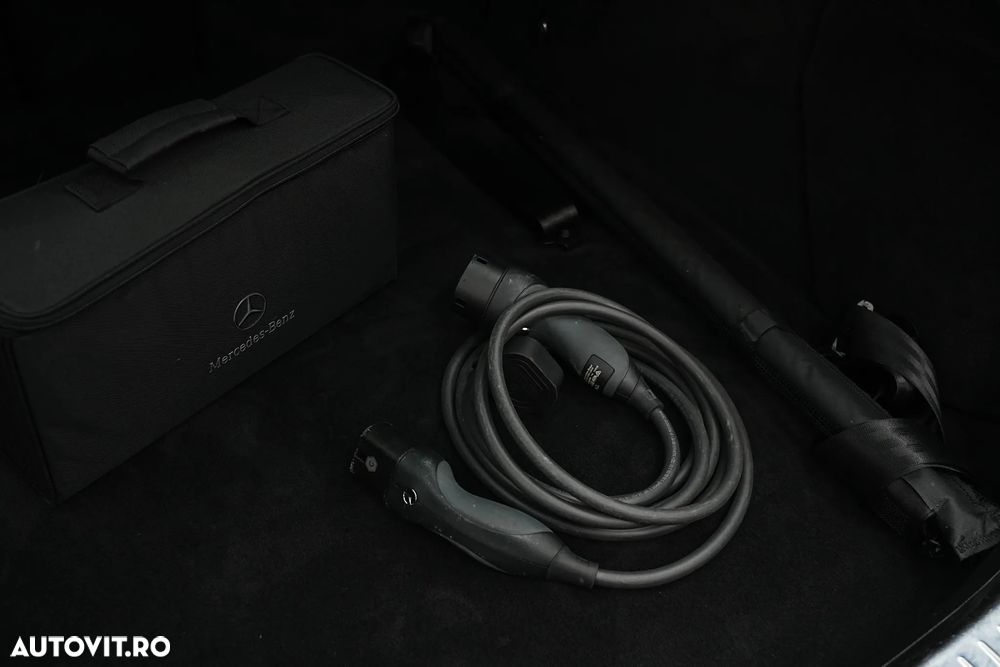 Mercedes-Benz GLE Coupe 350 de 4Matic 9G-TRONIC AMG Line - 39