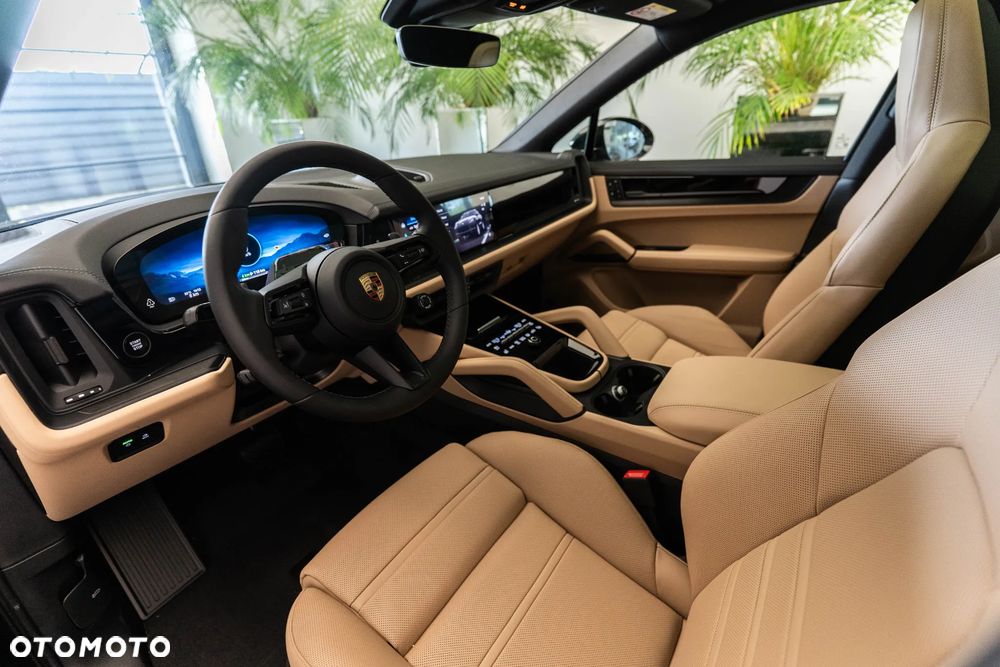 Porsche Cayenne E-Hybrid - 9