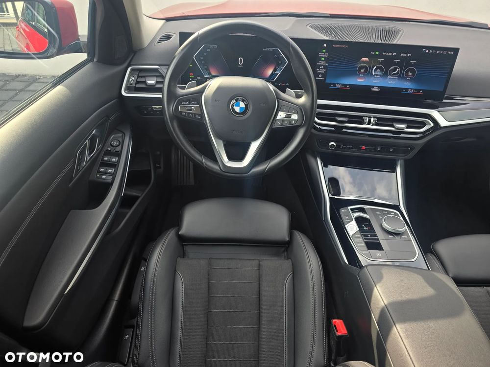 BMW Seria 3 318i - 16