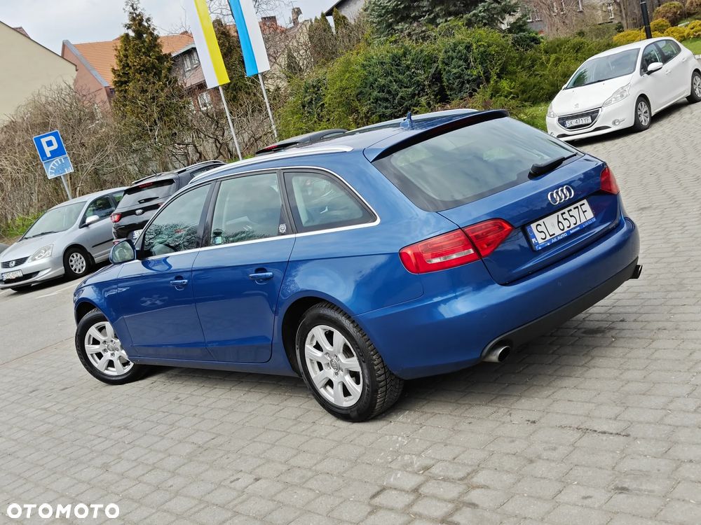 Audi A4 Avant 2.0 TFSI Attraction - 4