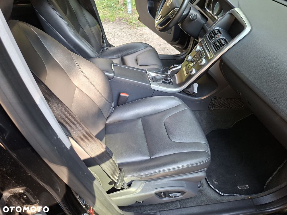 Volvo XC 60 T5 Geartronic Summum - 24