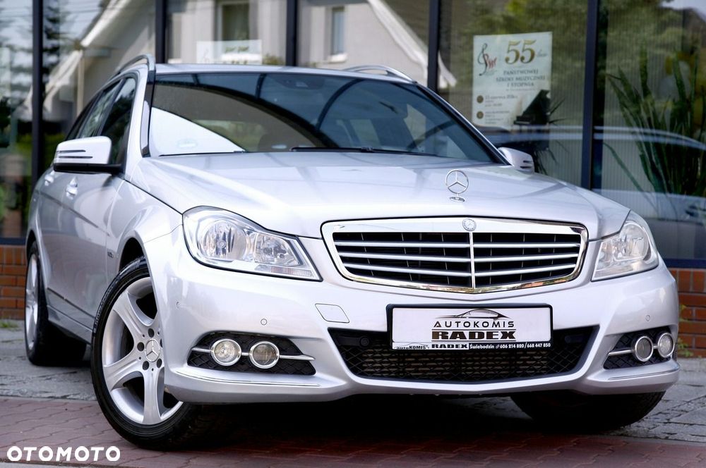 Mercedes-Benz Klasa C 180 BlueEFFICIENCY 7G-TRONIC Elegance - 15
