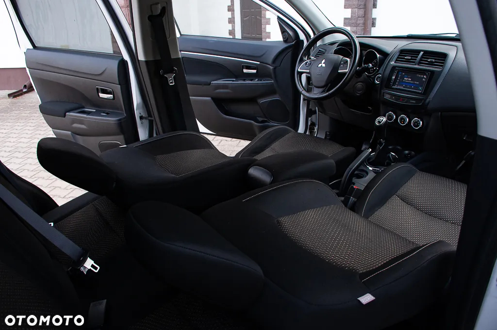 Mitsubishi ASX - 24