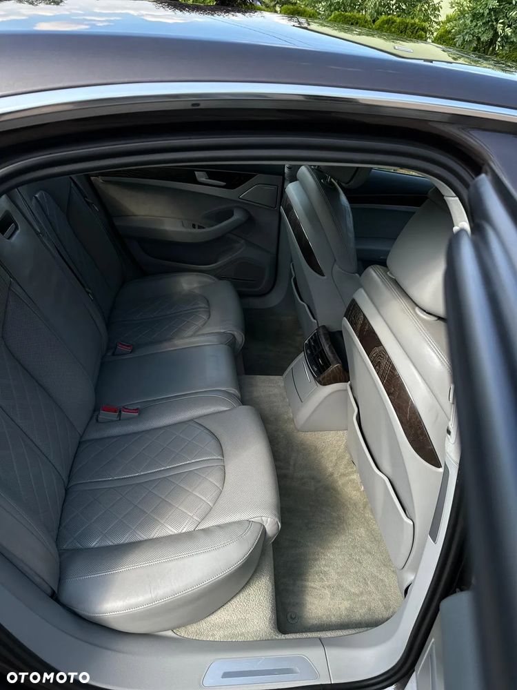 Audi A8 4.2 TDI DPF (clean diesel) quattro tiptronic - 7