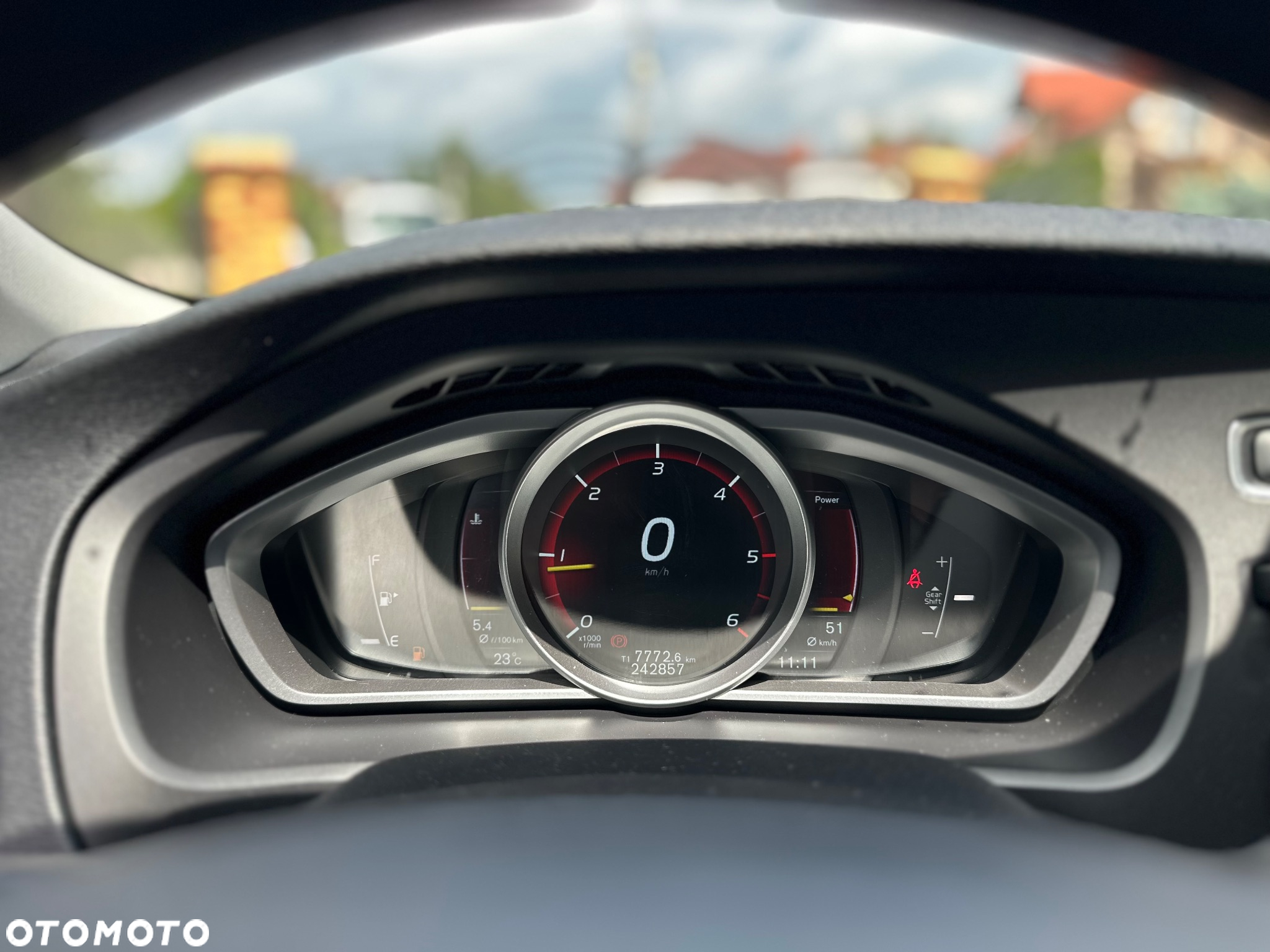 Volvo V40 D2 Drive-E Summum - 5