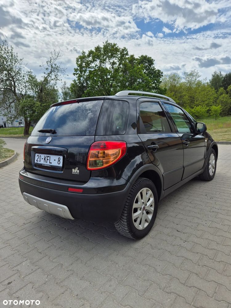 Fiat Sedici 1.6 16V 4x2 Emotion - 5