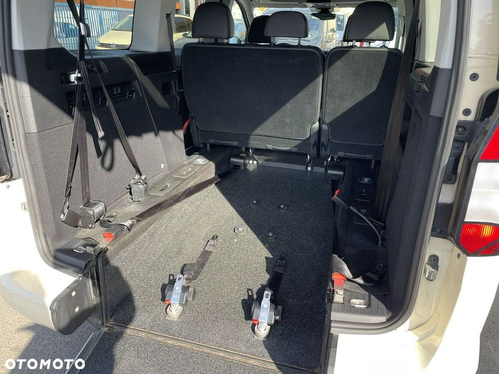 Volkswagen Caddy 2.0 (7-Si.) DSG Move Maxi - 26