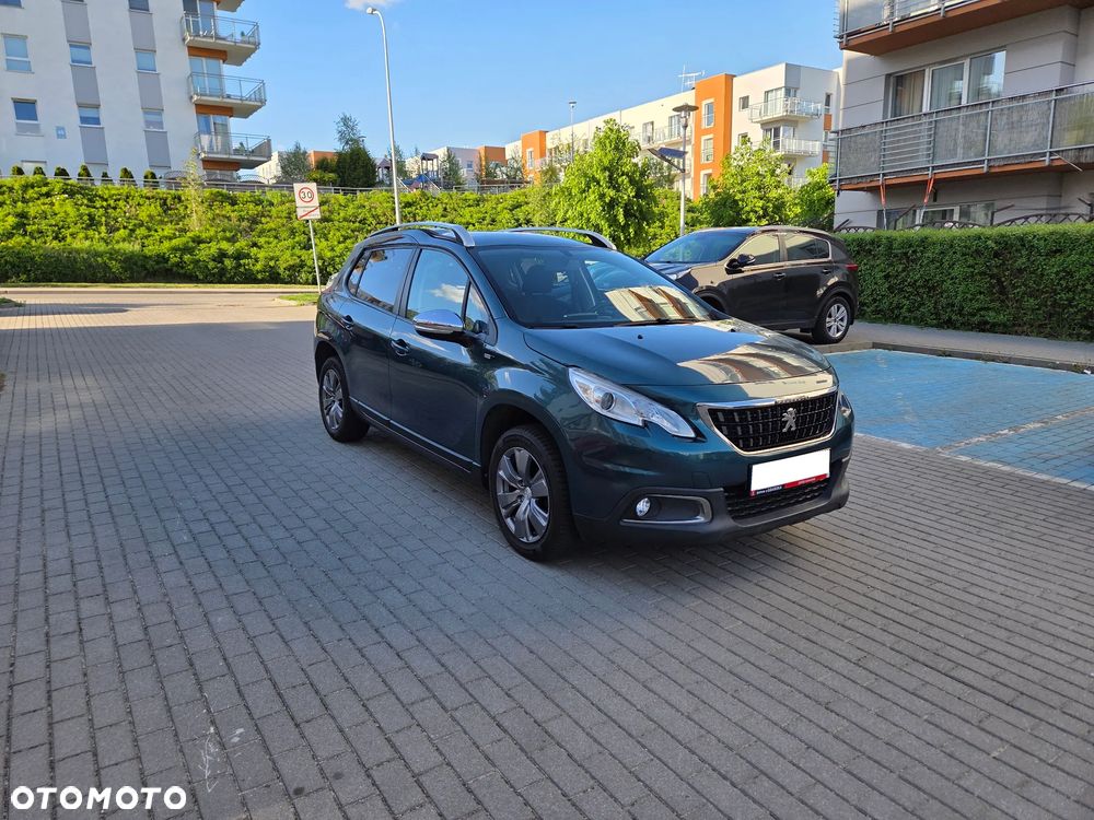 Peugeot 2008 1.2 Pure Tech Style - 3