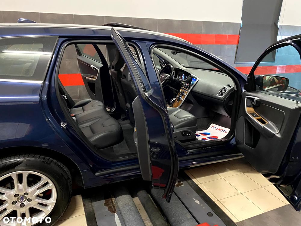 Volvo XC 60 D4 Drive-E Summum - 25