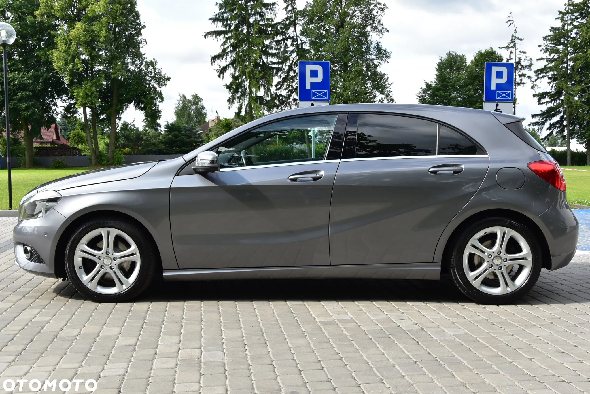 Mercedes-Benz Klasa A 200 (BlueEFFICIENCY) Urban - 6