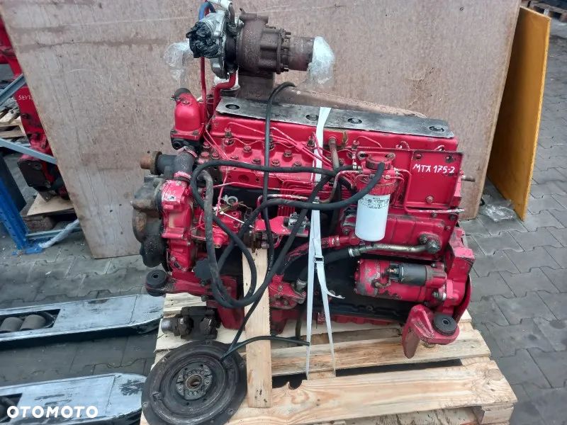 Silnik Perkins 1006-60TWI McCormick MTX175 - 1