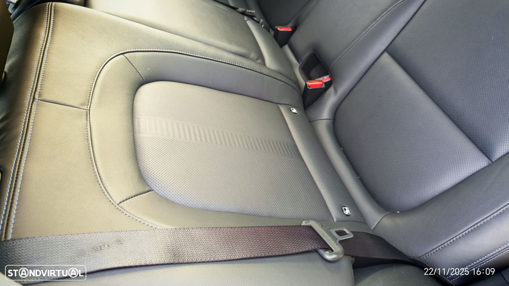 Hyundai Kauai EV 64.8 kWh Premium (TT) - 29