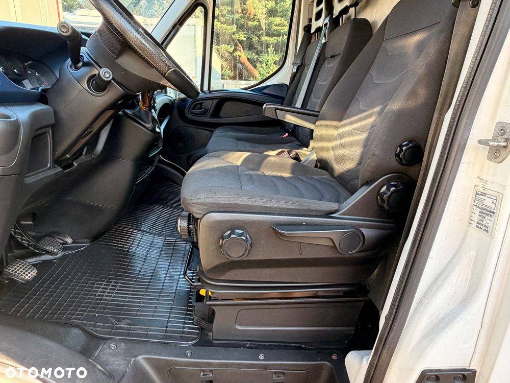 Iveco DAILY 70C18 ❗️KRAJOWE ❗️ 2 WŁAŚCICIEL OD NOWOŚCI ❗️ŚWIETNY STAN - 15