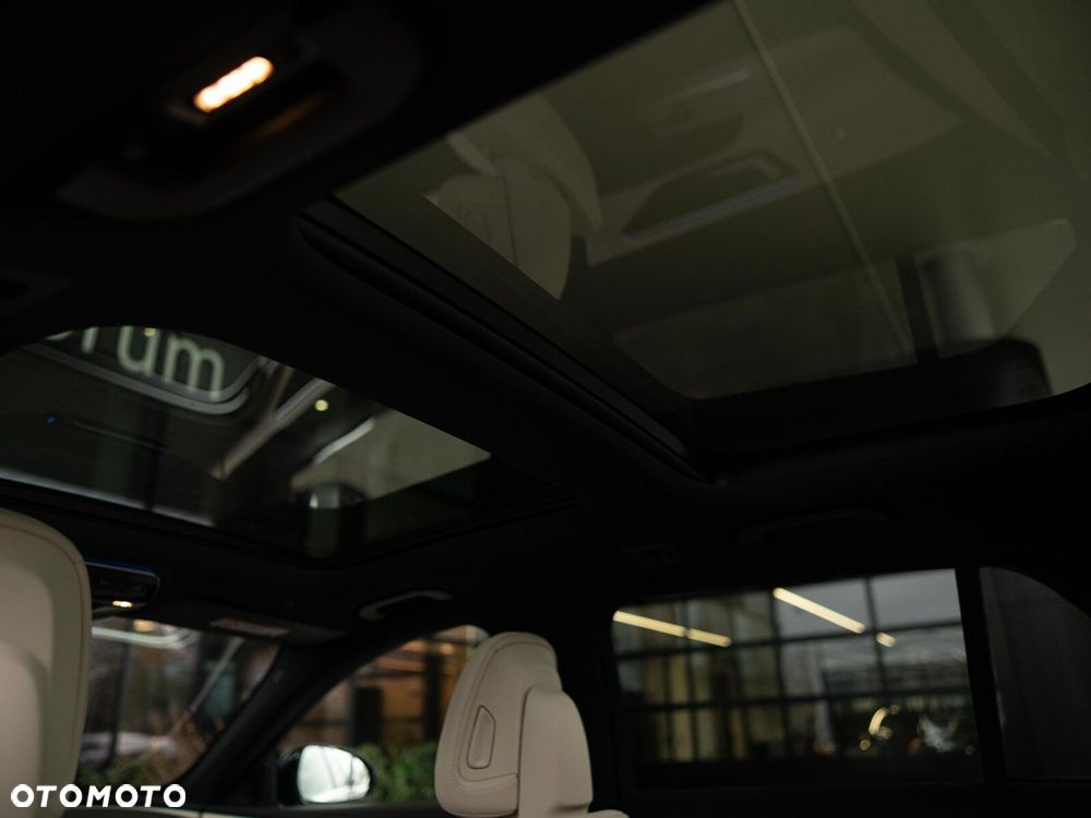 Mercedes-Benz Klasa E - 12