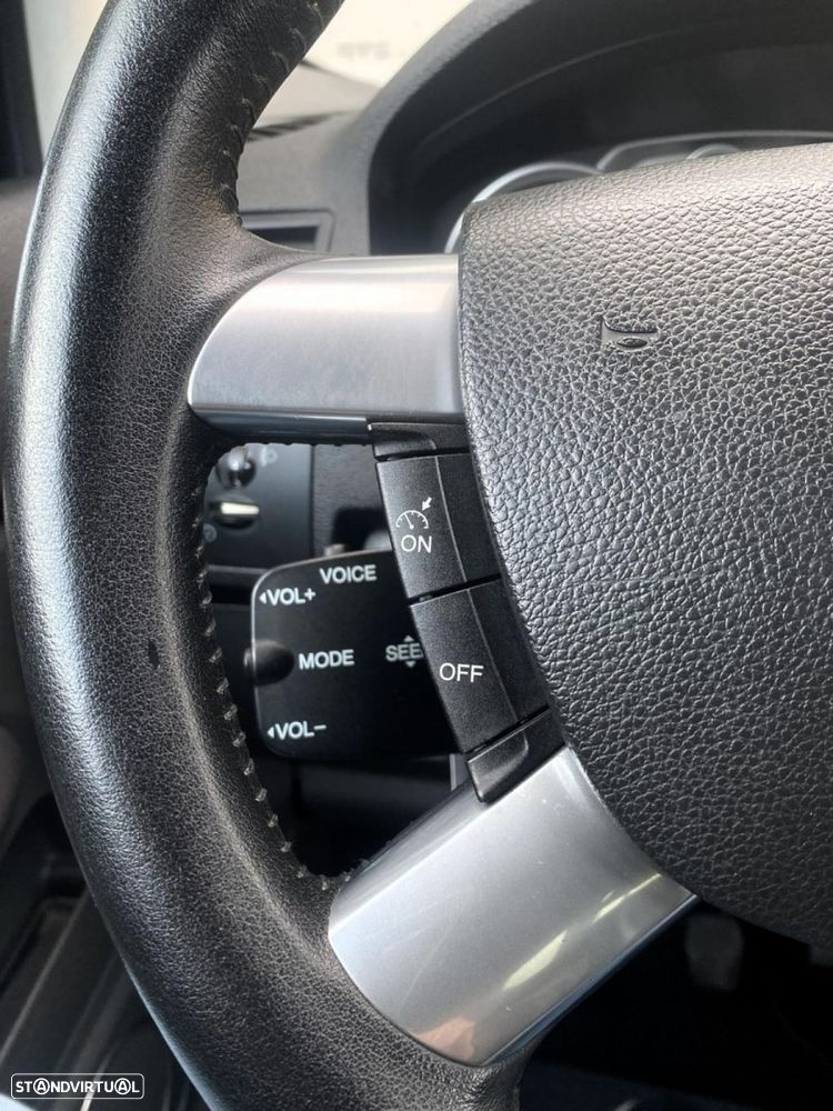 Ford Kuga 2.0 TDCi Titanium - 20