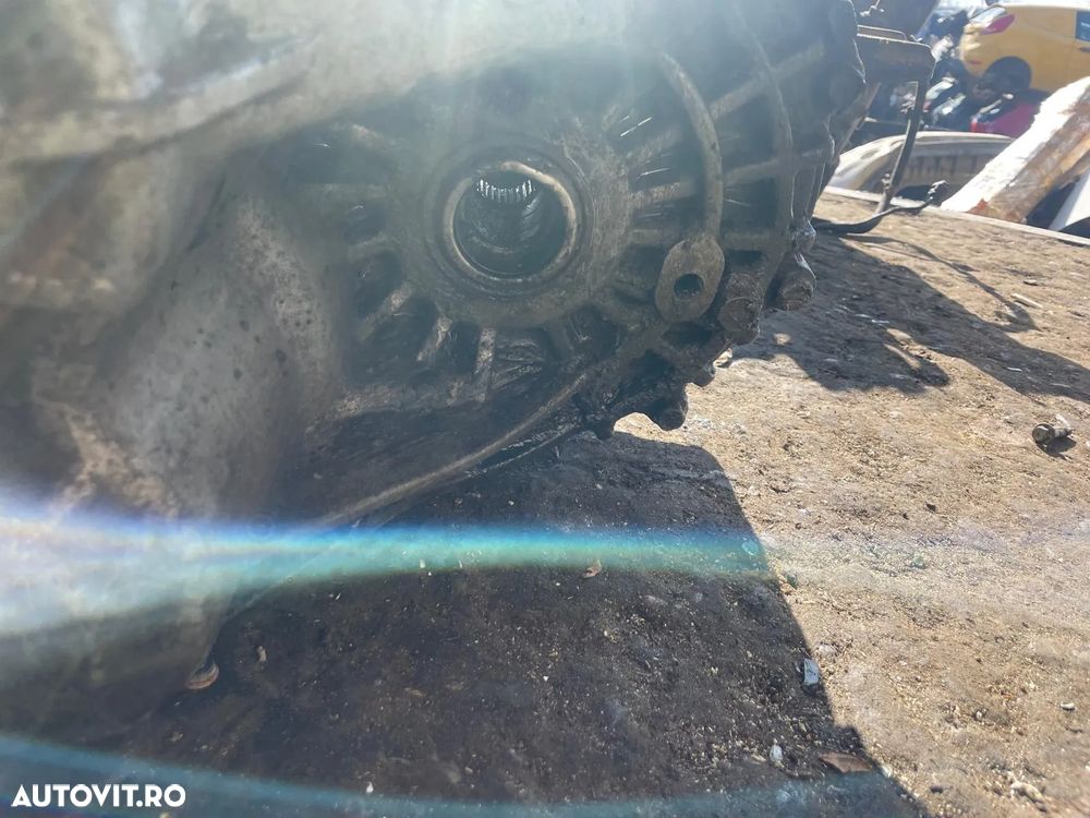 Cutie viteze manuala 5+1 trepte Hyundai Santa Fe 2 2007 2.2 CRDI diesel Cod D05 - 4300038070 4x4 - 1