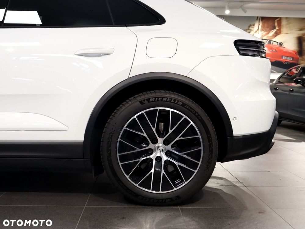 Porsche Macan 100kWh - 12