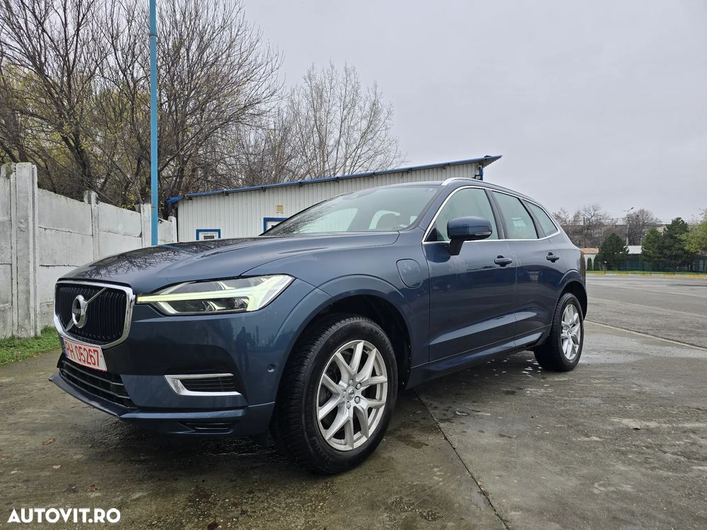 Volvo XC 60 T8 Twin Engine AWD Geartronic Momentum - 1