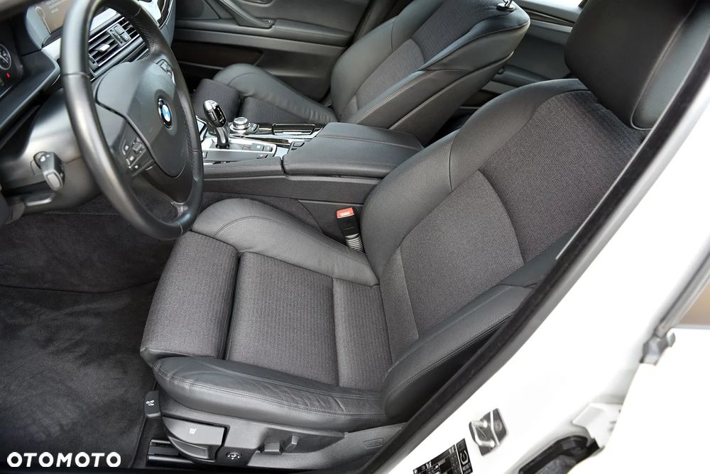 BMW Seria 5 520d - 18