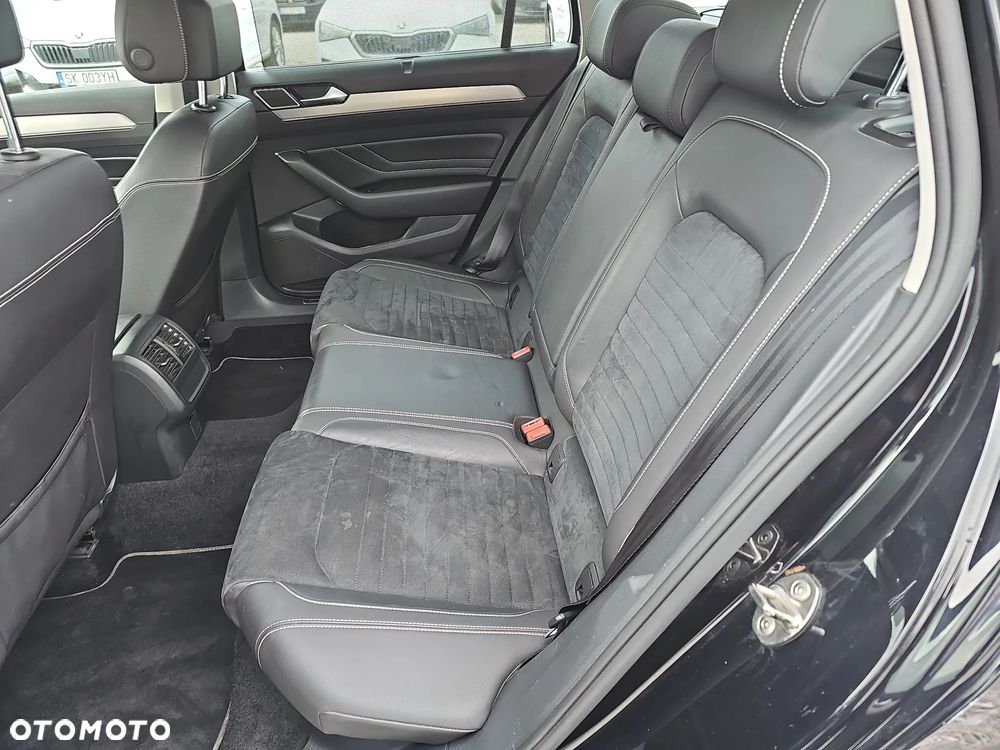 Volkswagen Passat 2.0 TDI 4Mot Elegance DSG - 12