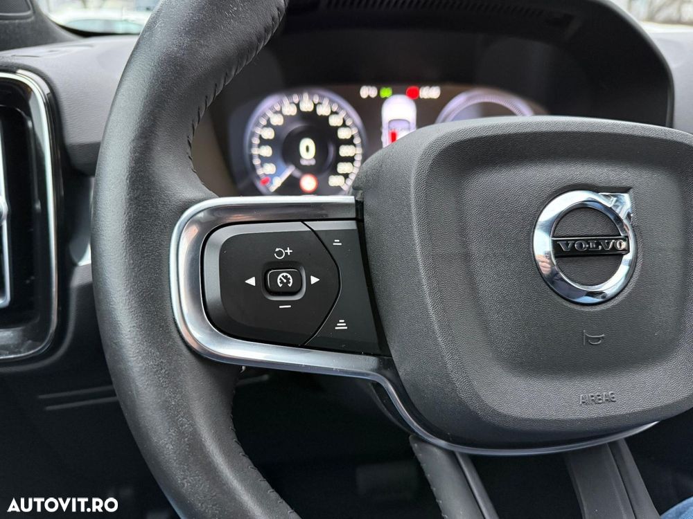 Volvo XC 40 Recharge T4 Twin Engine AT7 Inscription Expression - 12
