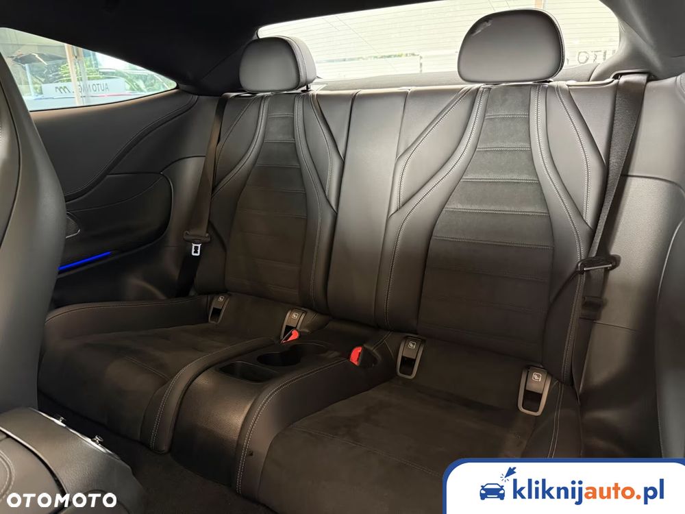 Mercedes-Benz Klasa C 220 d 4MATIC 9G-TRONIC - 9