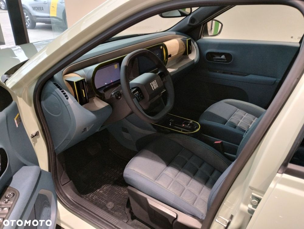 Fiat Grande Panda - 11