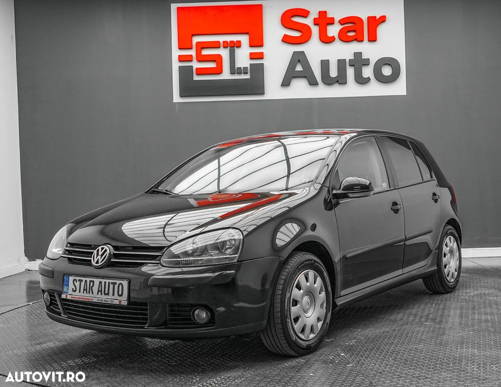 Volkswagen Golf 1.6 FSI Individual - 2