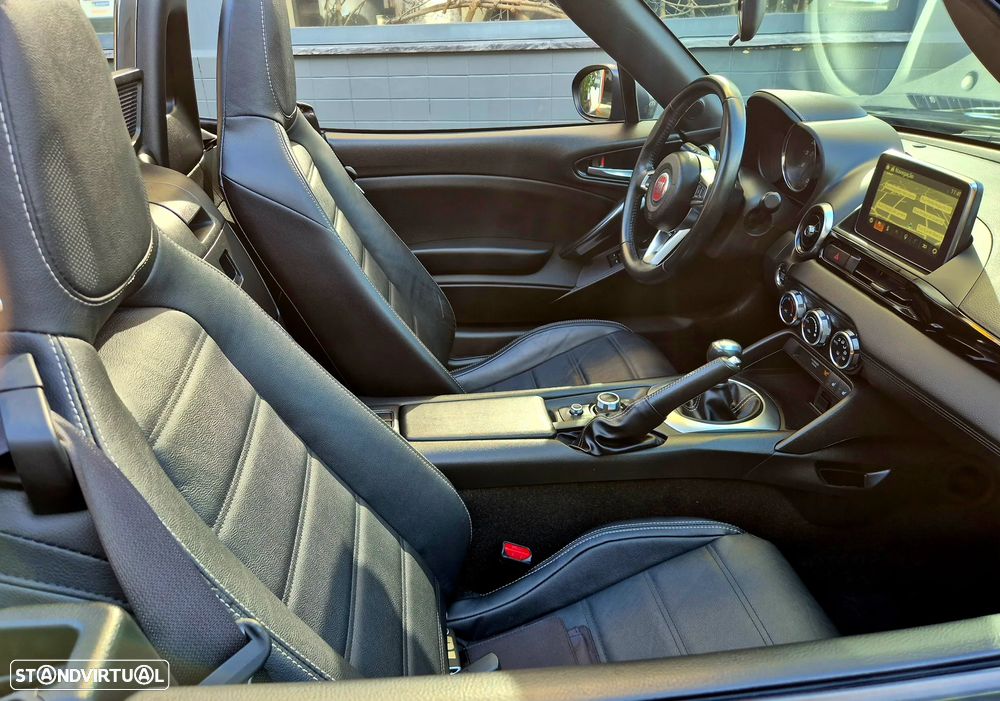 Fiat 124 Spider 1.4 T Multiair Lusso Europa Limited - 29