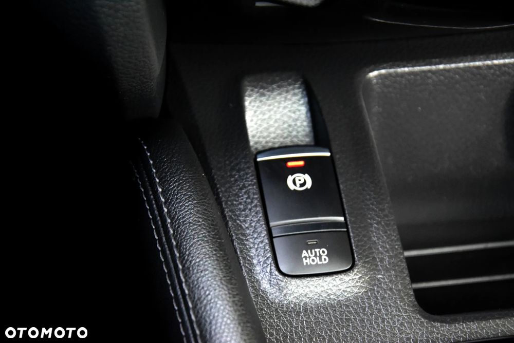 Nissan Qashqai 1.3 DIG-T N-Connecta - 23