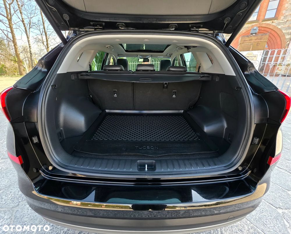 Hyundai Tucson 2.0 CRDI Premium 4WD - 25