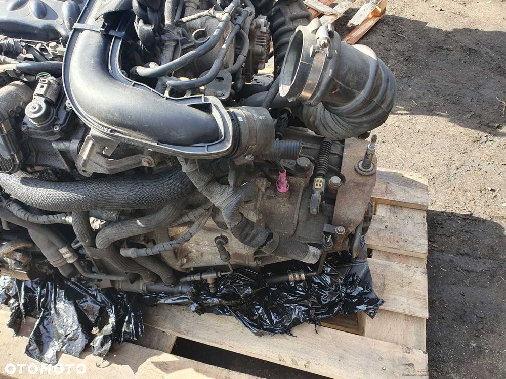 SILNIK TRAFIC VIVARO 2.0 KOD M9R782 DIESEL - 7